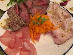 -羽深肉铺 Steak & Wine