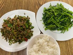 酸豆角肉沫-汉时湘菜