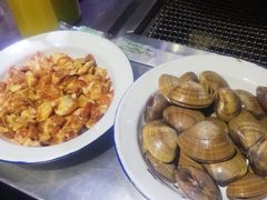 -马路牙子地桌烤肉(工体店)