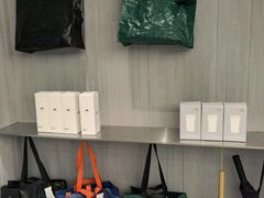 -M Stand(南京紫峰大厦店)