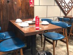 -超越炭火牛蛙火锅鸡(河东店)