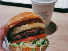 -The Habit Burger Grill 哈比特汉堡(复兴soho店)