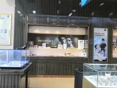 -标准眼镜·蔡司官方授权店(塘沽远洋未来汇店)