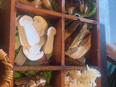 -芸鲜季·云南野生菌餐厅· 云南风物味研社(闵行店)