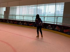 -冰纷万象滑冰场(二七万象城店)