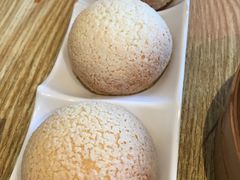 酥皮焗叉燒包-添好运点心专门店(百老汇店)