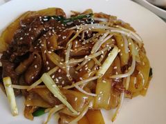 干炒牛肉河粉-铭家点心(秦岭路店)