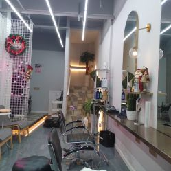 -茶发Salon·烫发染发理发