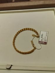 -六福珠寶(巴黎春天五角场店)