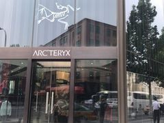 -ARC'TERYX始祖鸟(北京王府中环店)