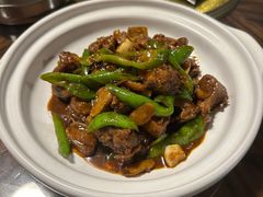 -几个木匠匠人厨房