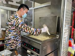 -周震馄饨