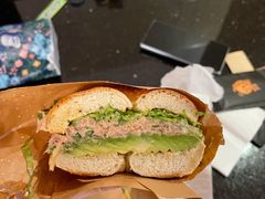 -Catch Bagel(芳草地店)