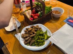 -华府九号海鲜烧烤大排档(龙域店)