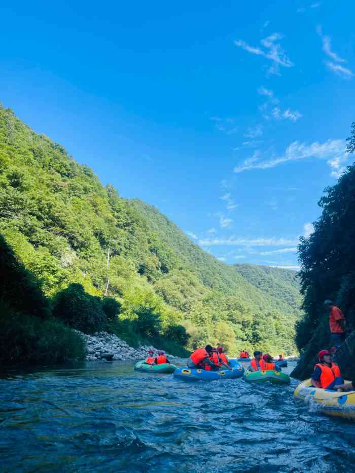 秦岭峡谷漂流景区-"可谓是非常开心的一次漂流[害羞]我们早上.