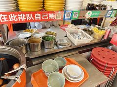 -金陵老丁家馄饨(新街口店)
