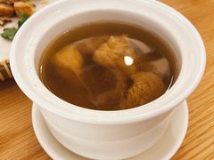 猴头菇炖土鸡-顺风汤馆·广府粤菜(江宸天街店)