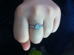 iphone_upload_pic-威德钻石-克拉钻大本营(南京东路店)