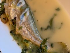 雪里蕻烧黄鱼仔-新荣记(西溪湿地店)