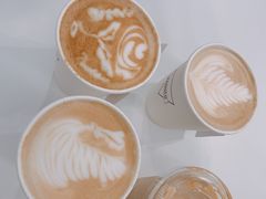 桂花拿铁-Manner Coffee(港汇恒隆广场店)