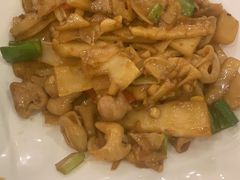 酸笋炒猪大肠-美极鲜食坊(宝安南路店)