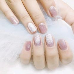 -悦指间美甲美睫