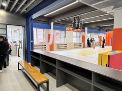 -悦动体能篮球羽毛球网球(三里河店)