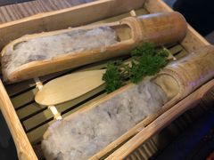 -尚尚仙·酸汤猪手·猪肚鸡火锅(华联万柳购物中心店)