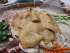 -千灯盛汇·头牌粤菜(致越优城店)