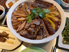 -潮界(LU·ONE凯德晶萃广场店)