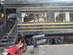 门面-火车头法国西餐厅