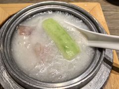 石锅粥水浸东星斑-和苑酒家·一线江景(星寰店)