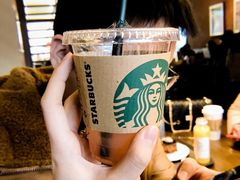 冰摇桃桃乌-星巴克(南通海安文峰大世界店)