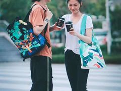 -星巴克(潍坊泰华广场店)