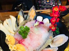 -丽江庭院·云南野生菌·海鲜火锅(鼓楼四合院店)