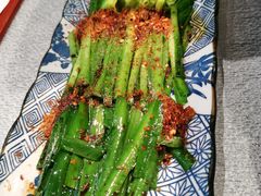烤韭菜-探鱼·鲜青椒爽麻烤鱼(中天广场店)