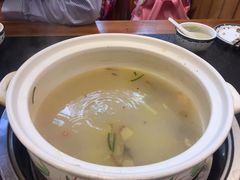 -重庆烧鸡公火锅(簋街店)