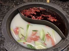 -井格重庆火锅(临平银泰城店)