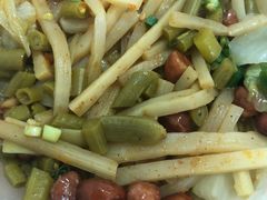 -龙记桂林米粉(财满街店)