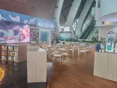 -抱抱地球咖啡馆(国家海洋博物馆店)