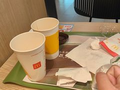 -麦当劳(轻轨曹杨路店)
