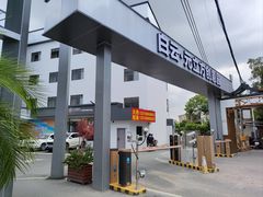 -RM GYM健身私教馆(白云元立方创意园店)