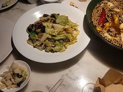 -初蓉丨遇见新川菜(亲贤街荣耀店)
