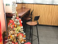 -沪上阿姨·精选茶饮(桃源友嘉购物广场店)