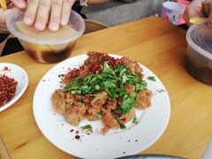 粉蒸肥肠-周记翘脚牛肉