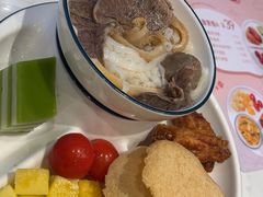 -美奈小馆·越南料理(中航城君尚购物中心店)