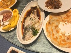-凤凰园烤鸭店·唐山菜·传承花椒肉(老唐丰路店)