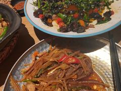 -川堂风·跷脚牛肉·乐山爆炒(宝山日月光店)