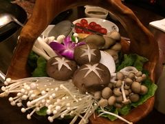 -捞神煲汤火锅(湖滨商业街店)