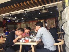大堂-乔家小院•本地小海鲜•非遗驴肉(万年泉路店)